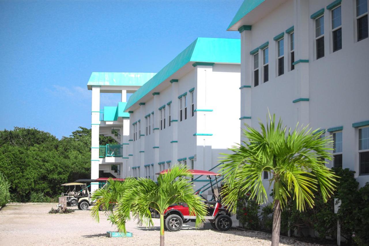 Best Western Grand Baymen Gardens San Pedro  Bagian luar foto