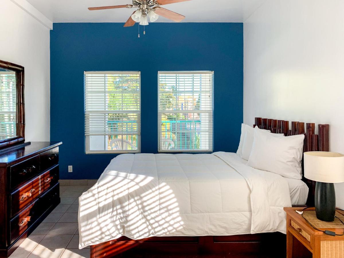 Best Western Grand Baymen Gardens San Pedro  Bagian luar foto