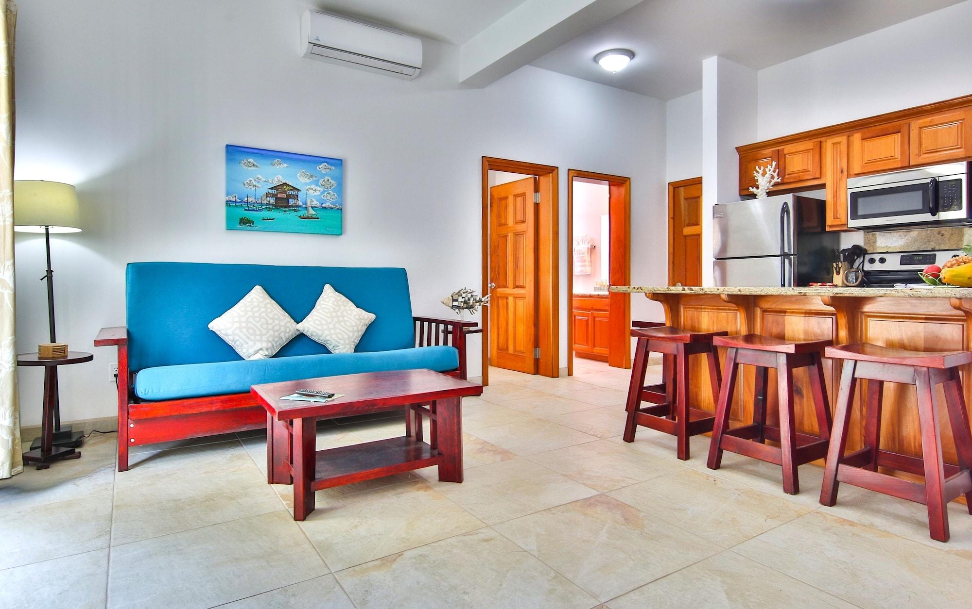 Best Western Grand Baymen Gardens San Pedro  Bagian luar foto