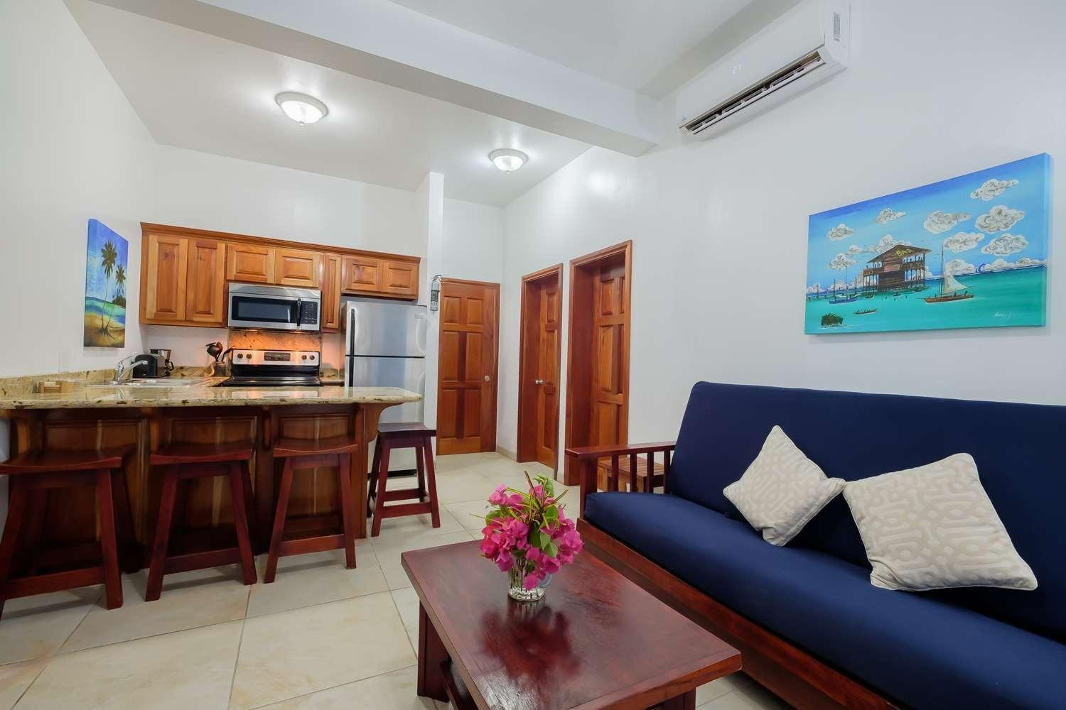 Best Western Grand Baymen Gardens San Pedro  Bagian luar foto