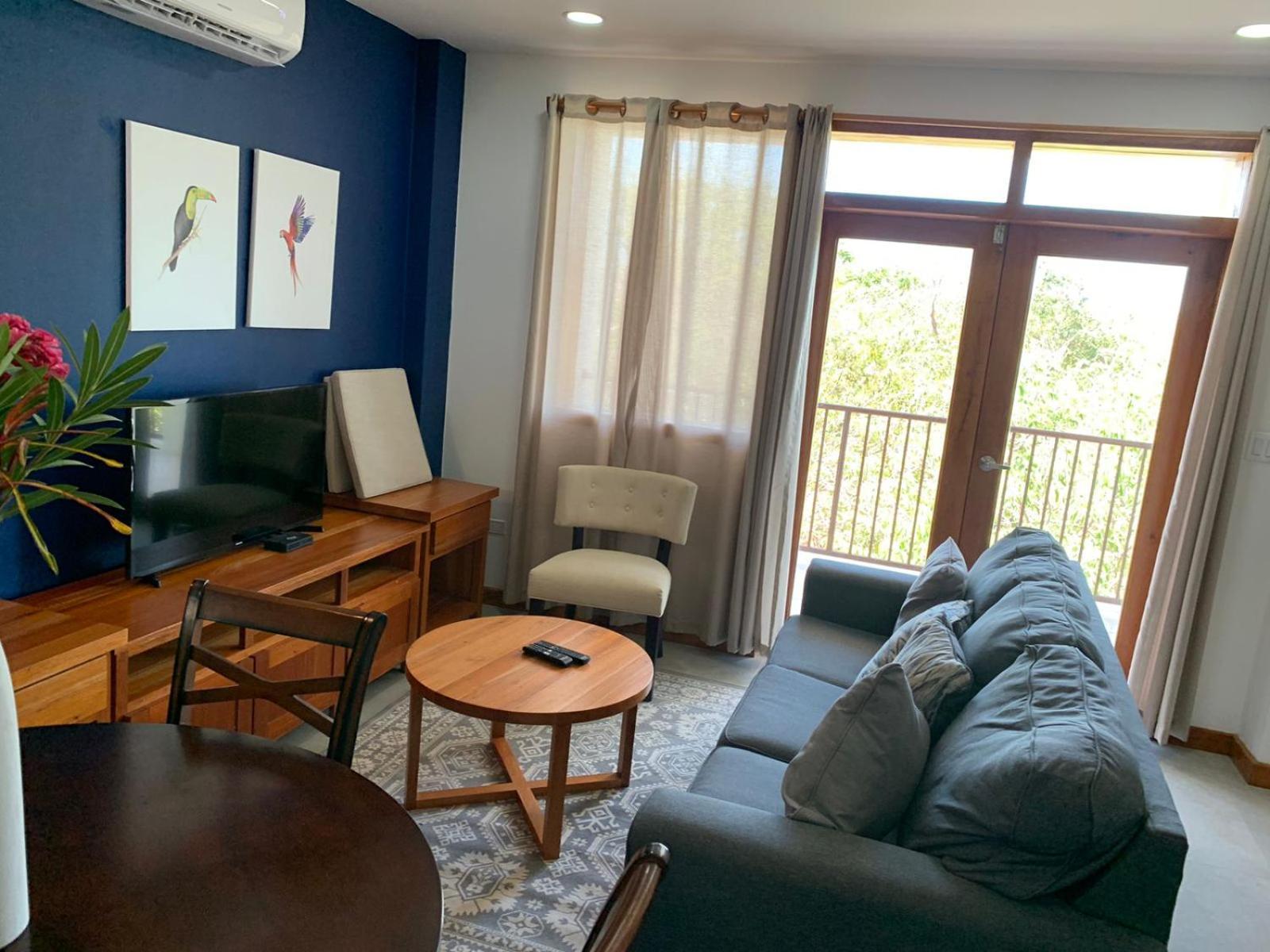 Best Western Grand Baymen Gardens San Pedro  Bagian luar foto