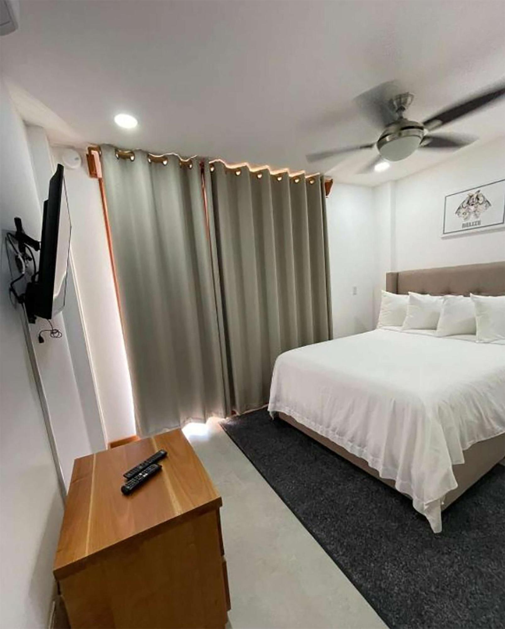 Best Western Grand Baymen Gardens San Pedro  Bagian luar foto